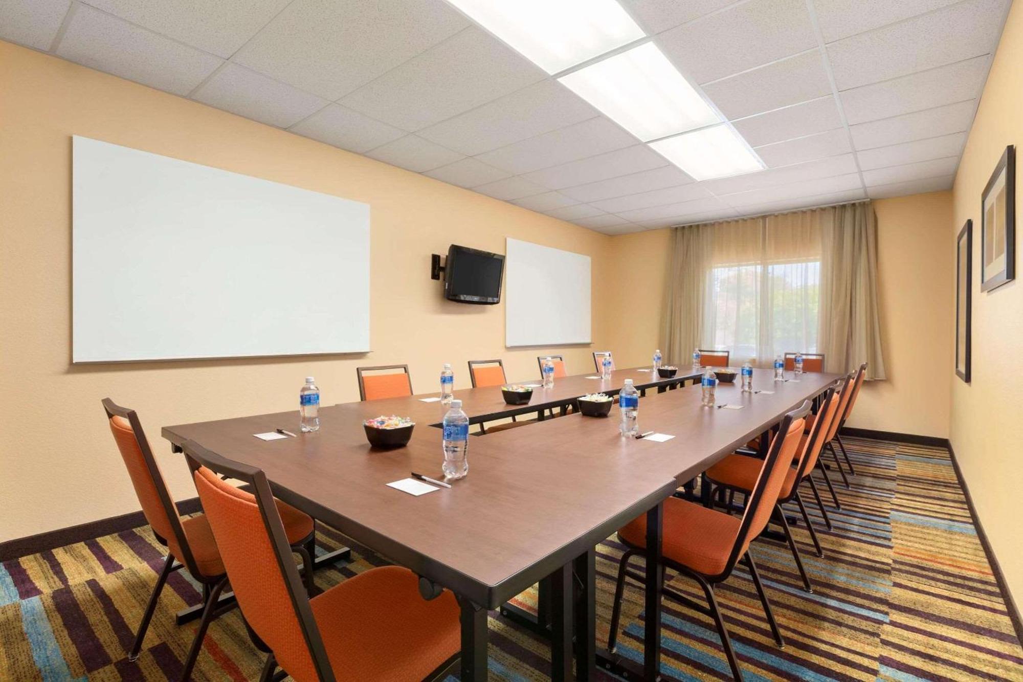 Country Inn & Suites By Radisson, Phoenix Airport, Az Екстериор снимка