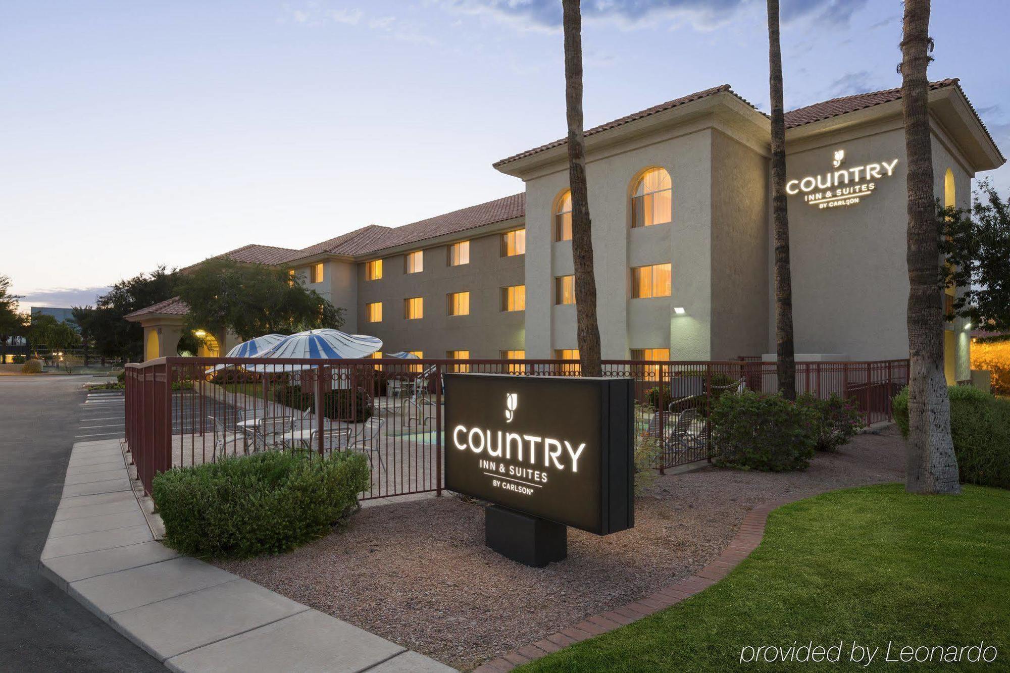 Country Inn & Suites By Radisson, Phoenix Airport, Az Екстериор снимка
